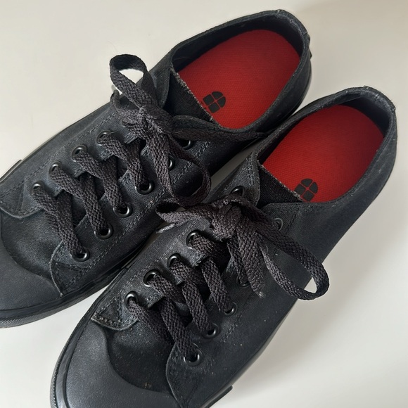 Shoes For Crews Delray Canvas Non-Slip Sneakers - Picture 3 of 5